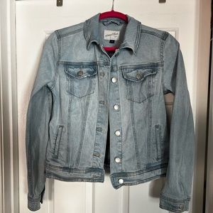 Cropped Denim Jacket